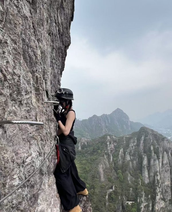 瑶鸿配资 10/8足球赛事前瞻: 004世预赛 印尼vs沙特 沙特主场取胜概率较大! 今天国家队比赛正式开始, 拿手菜哦